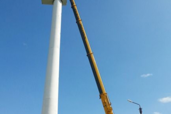 Установка ветрогенератора Liebherr 200 т