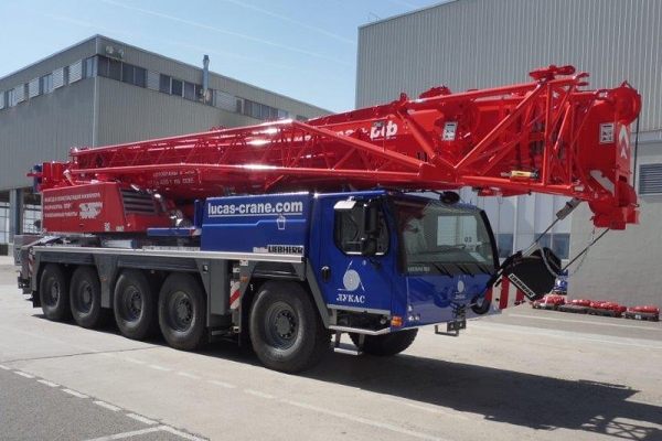 Автокран LIEBHERR LTM 1130 грузоподъемность 130т