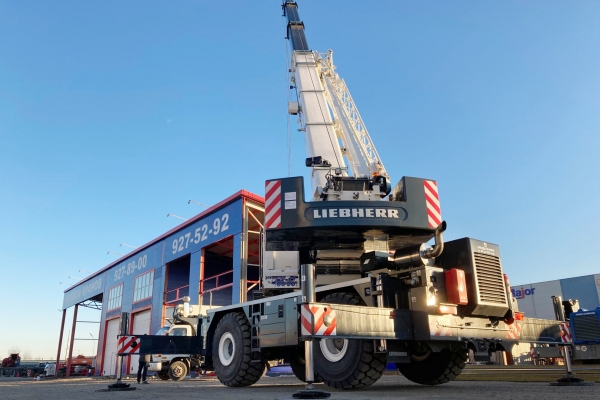 LIEBHERR LRT 1090-2.1